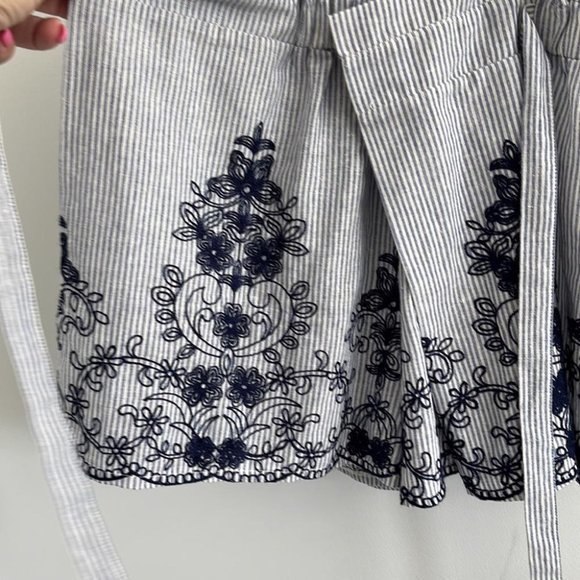 Meisie skort striped and‎ embroidered blue and white stripes - Picture 3 of 5